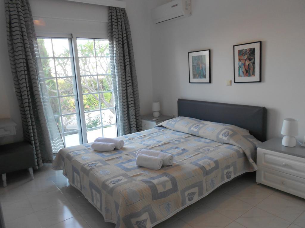 Gennadi Sea Maridina Villa Ngoại thất bức ảnh